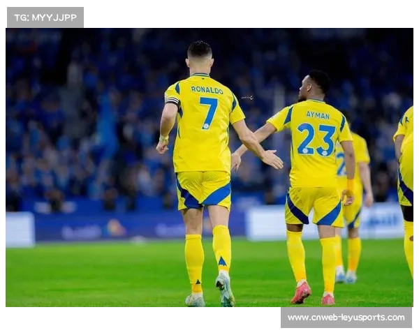 意甲战术革新：AI融入训练，三后卫体系多样化引领联赛复兴